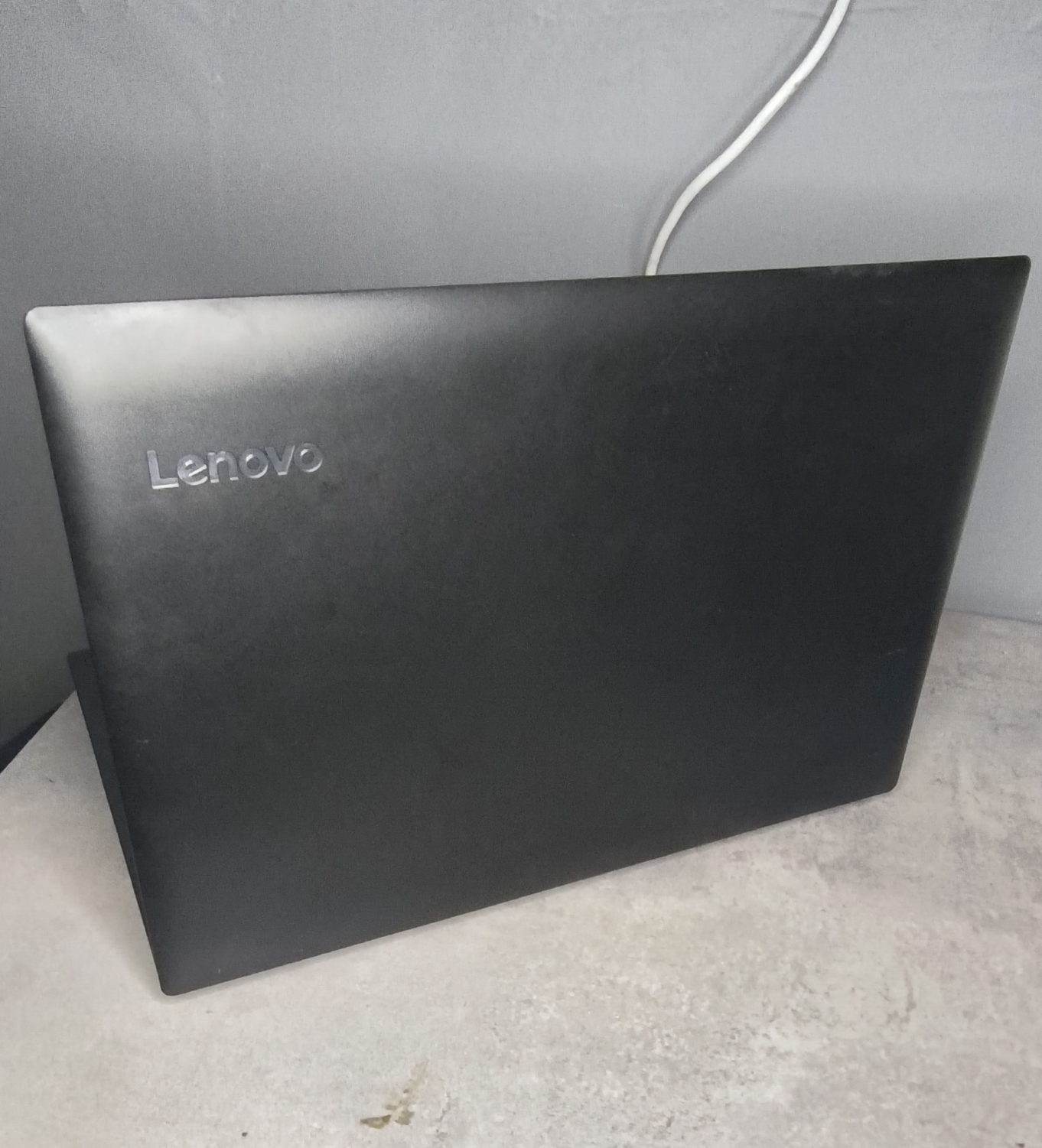 Lenovo IdeaPad 330-AST Reconditionné